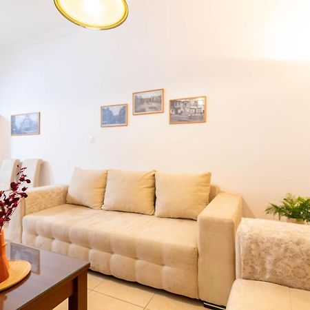 F & B Collection - 2 Bedroom Flat Tesalonika Bagian luar foto