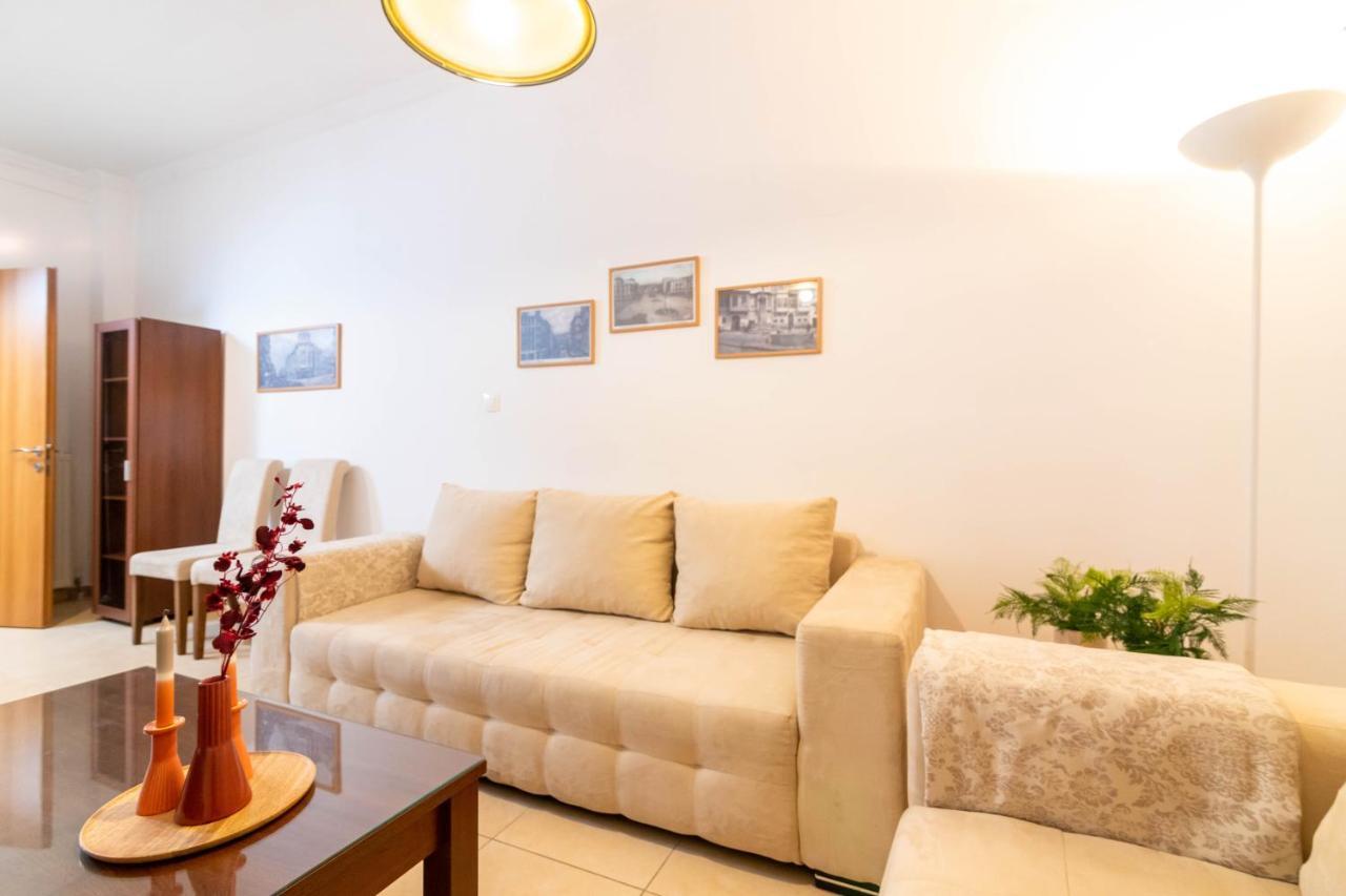 F & B Collection - 2 Bedroom Flat Tesalonika Bagian luar foto
