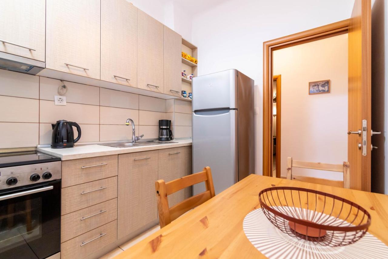 F & B Collection - 2 Bedroom Flat Tesalonika Bagian luar foto
